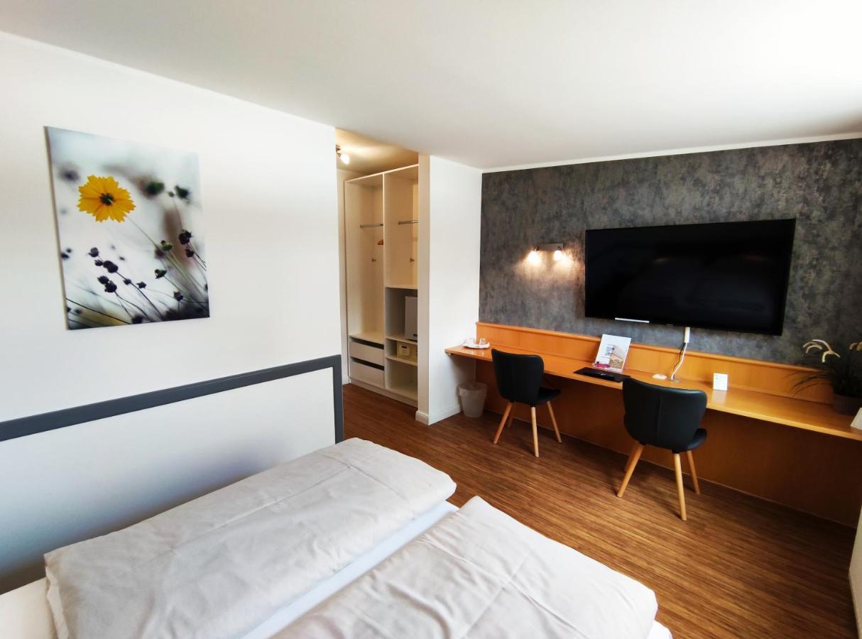 Schaefers Hotel, Self-Check-In, Cafe Und Baecker Am Hotel フェヒタ エクステリア 写真