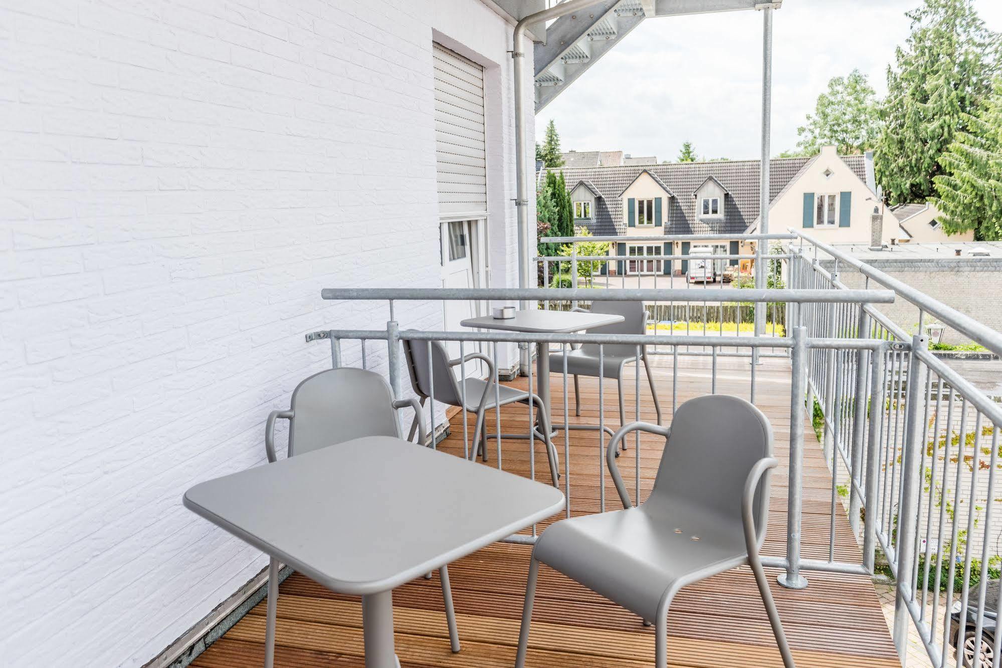 Schaefers Hotel, Self-Check-In, Cafe Und Baecker Am Hotel フェヒタ エクステリア 写真