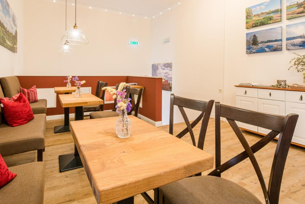 Schaefers Hotel, Self-Check-In, Cafe Und Baecker Am Hotel フェヒタ エクステリア 写真